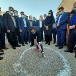 با حضور رئیس کل بیمه مرکزی کشور؛کلنگ مدرسه ۶ کلاسه شهید ناصری با اعتباری بالغ بر ۷۵۰ میلیون تومان به زمین زده شد