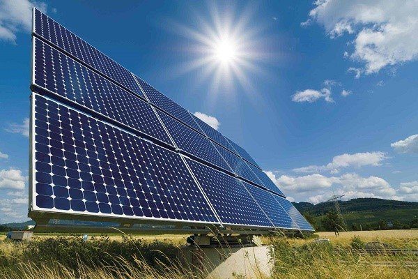 مدیرعامل شرکت گاز استان اصفهان: اصفهان ظرفیت تولید برق توسط نیروگاه‌های خورشیدی را دارد