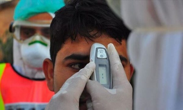 سرپرست دانشگاه علوم پزشکی جندی شاپور اهواز خبر داد: نمونه‌گیری از موارد مشکوک به کرونا در مراکز جامع سلامت