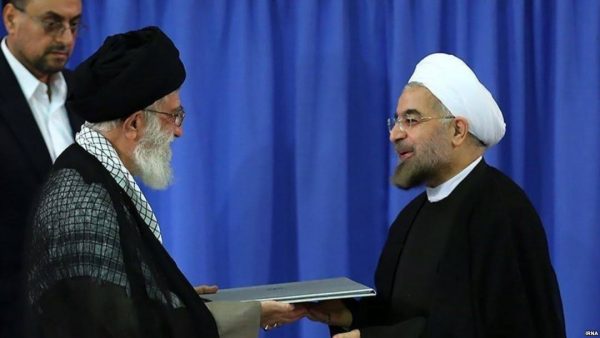 در مراسم تنفیذ رئیس جمهور ایران چه میگذرد؟