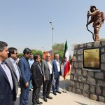 تندیس مرد آتشکار مناطق نفتخیز جنوب رونمایی شد.