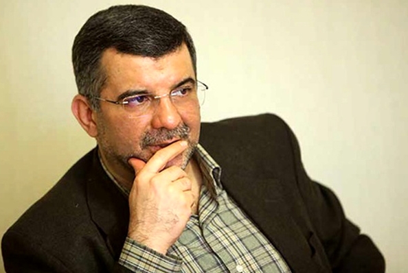معاون کل وزارت بهداشت :خیلی از داروهای خارجی در بازار، «هندی» هستند/ داروهای تولید داخل استاندارد لازم را دارند