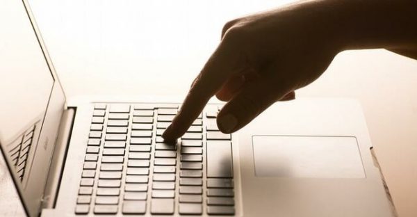 مدیرعامل شرکت مخابرات ایران گفت: ارایه اینترنت باکیفیت رایگان تا ۱۰ روز آینده