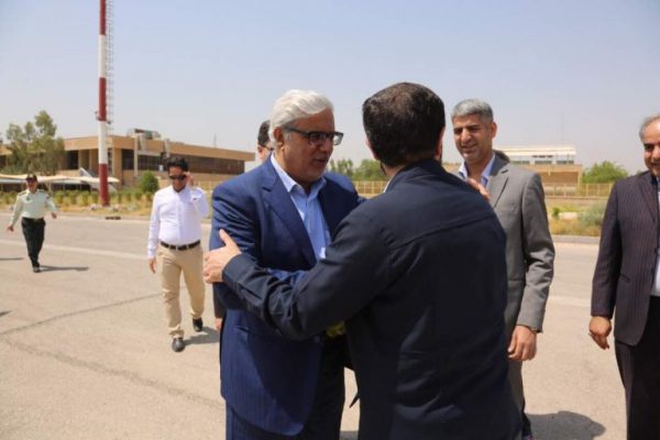 بازدید استاندار خوزستان از پروژه ی مسکن مهر پالایشگاه آبادان