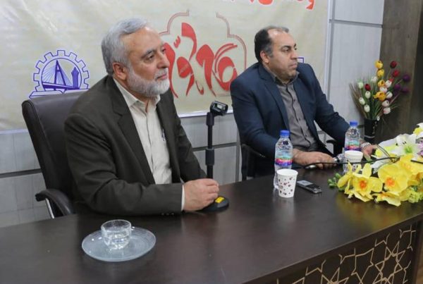 همایش تبیین بیانیه گام دوم انقلاب اسلامی در مرکز آموزش علمی کاربردی شهرداری اهواز