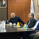 درجلسه مشترک و با حضور دکتر گلپایگانی و دکترکلانتر مطرح شد ؛ انعقاد قرارداد استفاده از خدمات پزشکی و تسهیلات درمانی بیمارستان بهداشت و درمان صنعت نفت