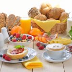 نخوردن صبحانه چه عوارضی دارد؟