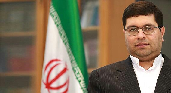 سلطانی‌نژاد: عرضه ۷۱۴هزارتن گندم در بورس کالا طی سال‌جاری/ قیمت‌گذاری اجباری تصور جیره‌بندی را شکل می‌دهد/عرضه تضمینی محصولات به کشاورزان آسیب نمی‌رساند